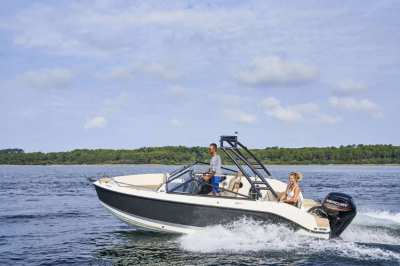 Quicksilver Activ 605 Bowrider