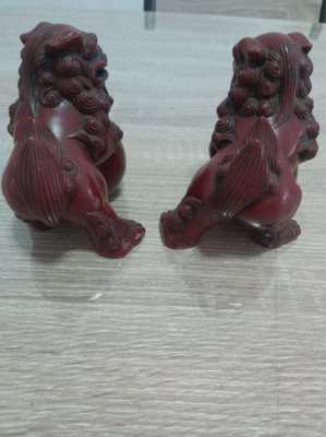 A pair of chinese foo dogs price includes delivery