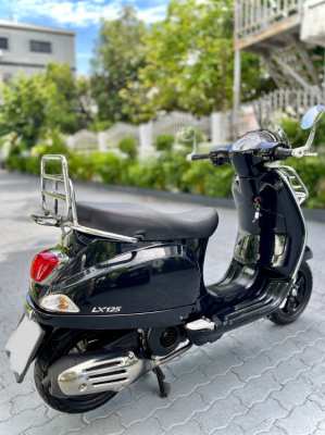 VESPA lx 125/ Price : 58,990 Baht