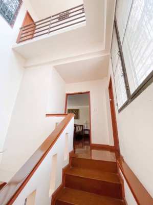 Huge House For Sale in Pratamnak Hill !