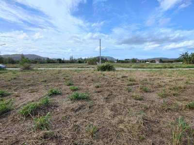 Hot! 2-3-6 Rai Corner Plot - Ideal for Small Home Development!