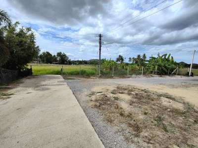 Hot! 3-0-0 Rai Square Shaped Corner Plot Near Black Mountain Golf!