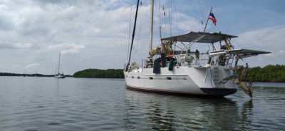 BRUCE ROBERTS 53 (1998) FOR SALE