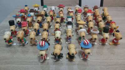 Job lot of 55 snoopy figures price includes delivery