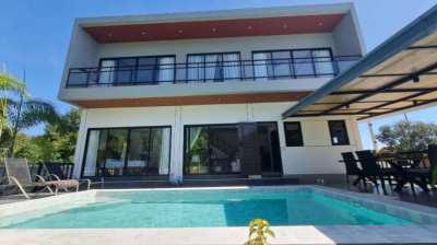 2-Storey House for Sale in Na Jomtien area