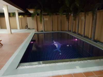 POOL HOUSE for SALE at HUAY YAI 8,5 M bath