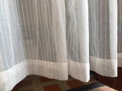 4 White Curtains translucent,1,60m x1,38m,with eyelets.Free Shipping..