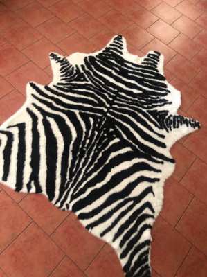 Artificial wool carpet, index , carpet zebra style ..REDUCET