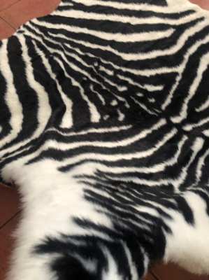 Beautiful Carpet artificial wool, zebra style  ..REDUCET