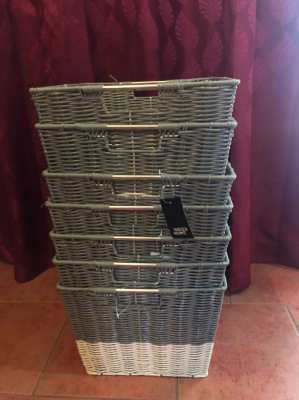 Storage baskets from Index Home , 7 baskets --REDUCET---