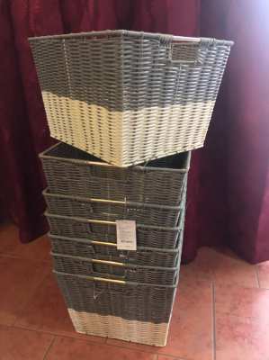 Storage baskets from Index Home , 7 baskets --REDUCET---