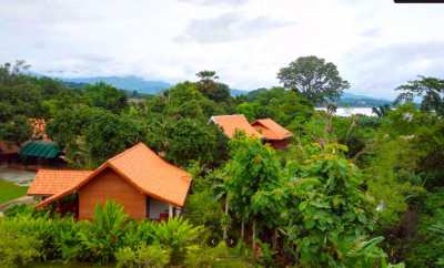 Hotel for sale Chiang Rai next to Mekong river 