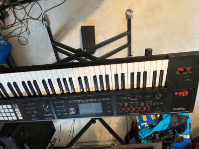 Roland Keyboard 