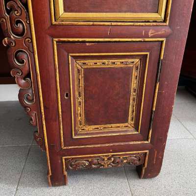 Antique red lacquered Chinese desk