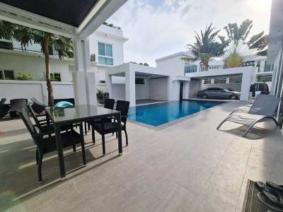 HS1621  Jomtien House , 5 bed, Private pool For sale 