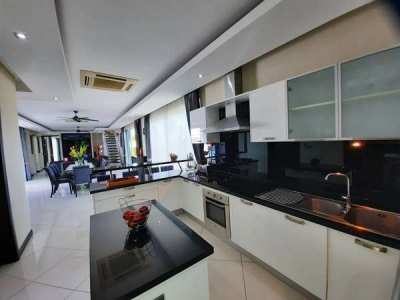 HS1621  Jomtien House , 5 bed, Private pool For sale 