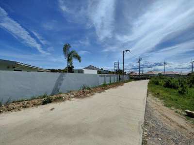 Hot! Reduced Price Thap Tai 38-0-36 Rai - Ideal For Home Development