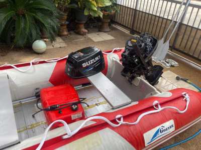 Inflatable  Boat 3.3m with engine Suzuki 15hp