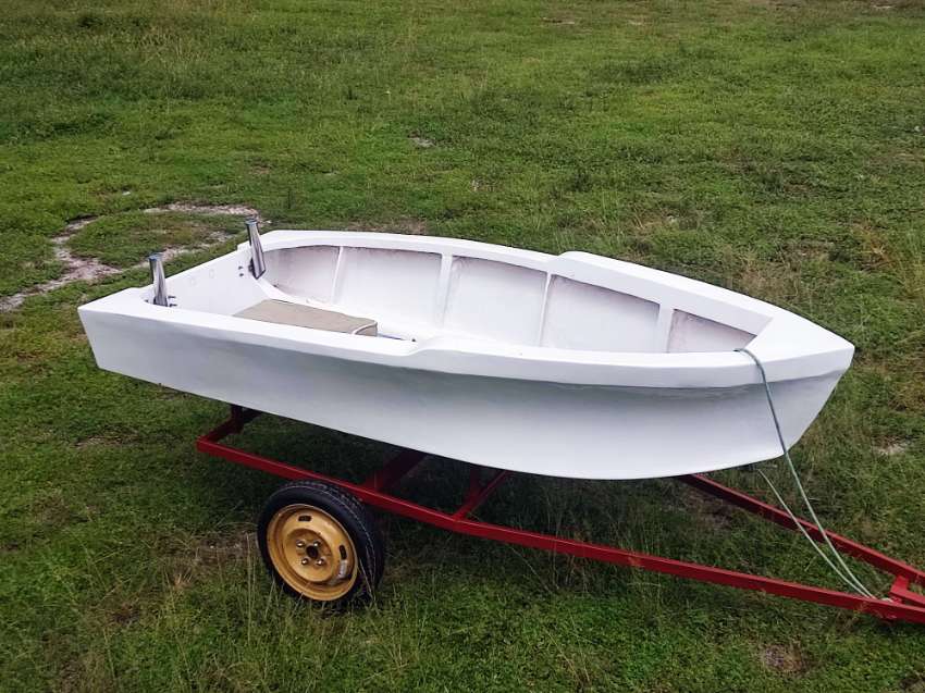 Fiberglass Speed boat 9ft + NEW Tailer = 25000 b FAST SALE