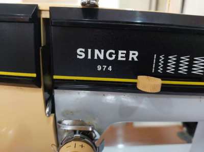 Singer 974 sewing machine