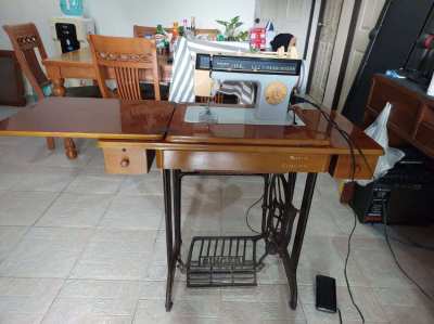 Singer 974 sewing machine