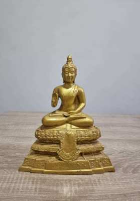 Large heavy gold painted bronze figure of Budha