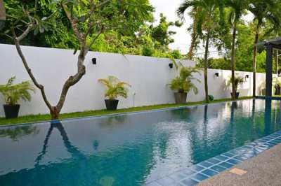 2 Bedroom Villa for sale in Rawai