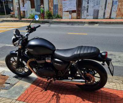 #SOLD# Triumph Street Twin 900 T100 2016 Only / 7000km