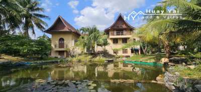 #3153  SPACIOUS CHARACTER VILLA IN A MATURE 2 RAI PLOT WITH LARGE POND