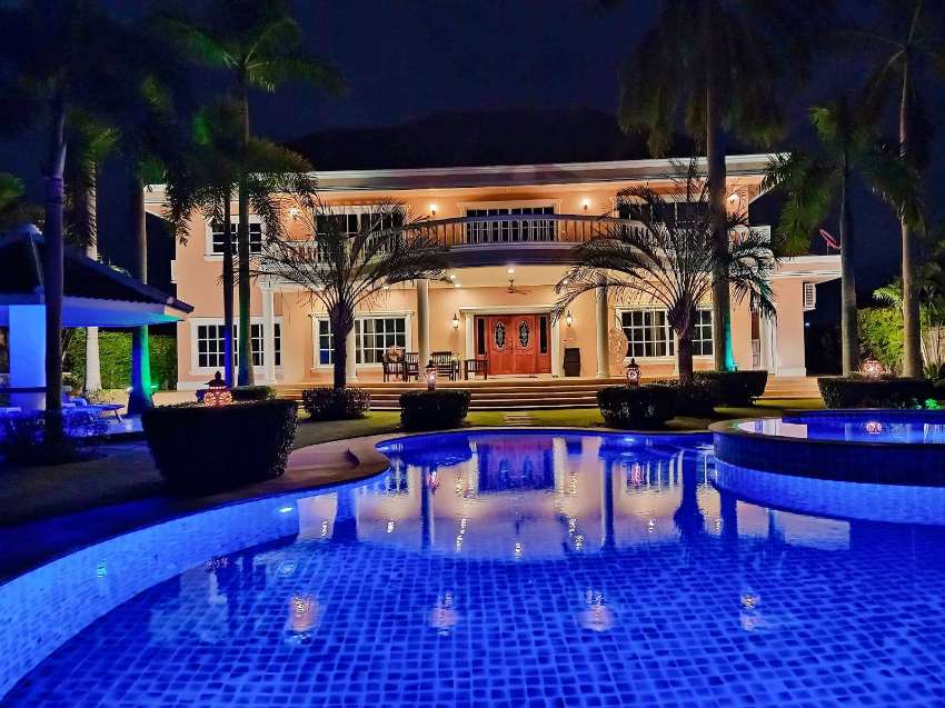 Luxury Villa near Maprachan Lake for sale