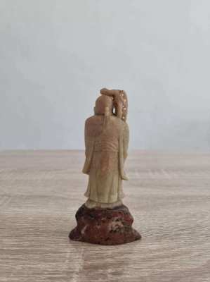 Highly collectable soapstone figure of a chinese god 6