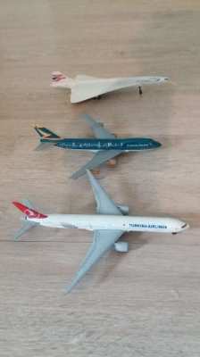 3 Metal Alloy Collector Model Planes! Turkish Air B777, Cathay Pacific