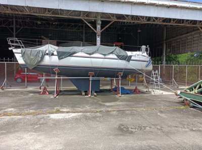 Completely rebuild Oceanis 320. Currently under offer