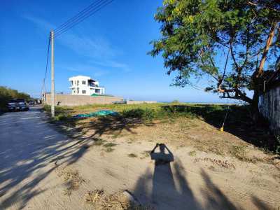 1-0-0 Rai -  Absolute Beachfront Home Plot - 2 Chanotes - 200 TW Each 