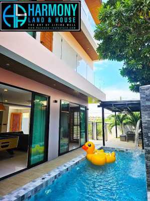 3 Story Pool Villa 150m. from the Beach # Queen Park 19 rai.