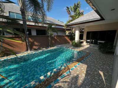 Modern designed 3bedroom house in Baan Dusit Pattaya Park village