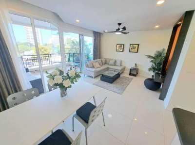 Sunrise Condo , 2 bed for rent pool view 