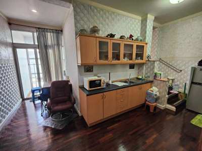 Hot! Furnished 1 Bedroom 1 Bathroom -  Green Line Songthaew Service