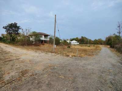 Hot! 94 TW Corner Home Building Plot Near Hua Hin City Center