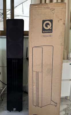 Q ACOUSTICS - CONCEPT 40 FLOOR STANDING SPEAKERS - PIANO BLACK GLOSS