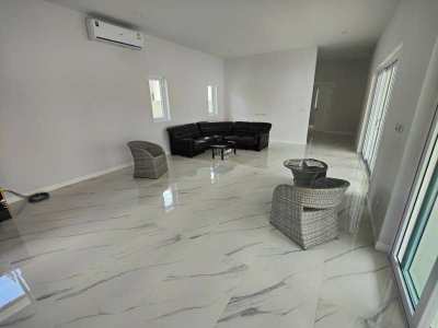 New Unfurnished 3 BR 3 Bath Pool Villa- Only 10 Minutes to City Center