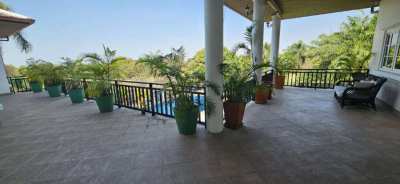 #3418 Large Pool House beside the fairway at Phoenix Golf Course