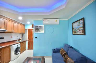 Jomtien beach condo rentals furnished  pet friendly low floor 