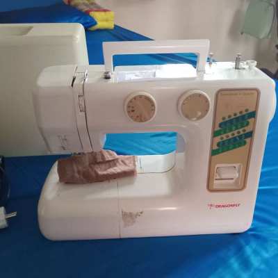 electric sewing machine