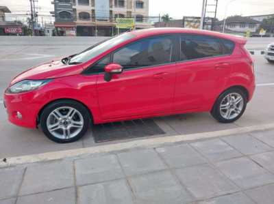 Ford Fiesta 1.5 S ( ONLY 84000 km )