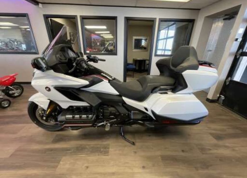 2024 Honda Gold Wing Tour Automatic DCT