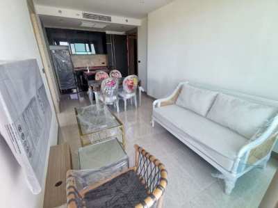 Riviera Ocean Drive - Unit with Jacuzzi - 5,7 M THB! 