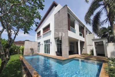 Contemporary 3 Bedroom Duplex Condo with Private Pool in Bangtao, Phuk