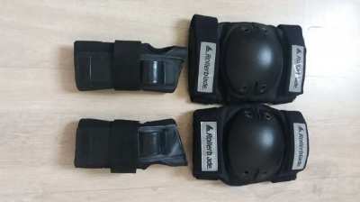 Rollerblade Skate Gear 2 Pack Protective Gear, Knee Pads and Wrist Gua