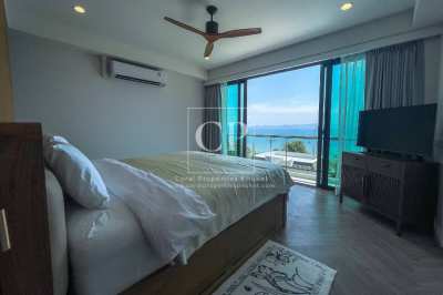 Upscale 2-Bedroom Pool Villa with Panoramic Sea View in Pa Klok